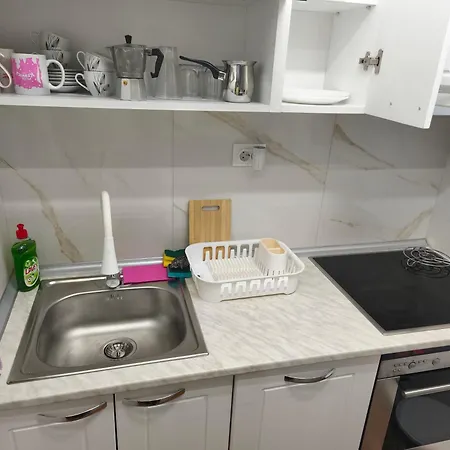 Cozy One In Centre *