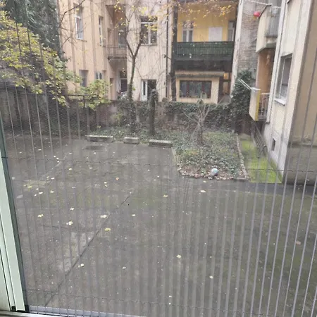 Cozy One In Centre Apartamento